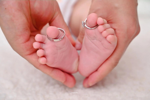 百色孕妇六个月肚子多大